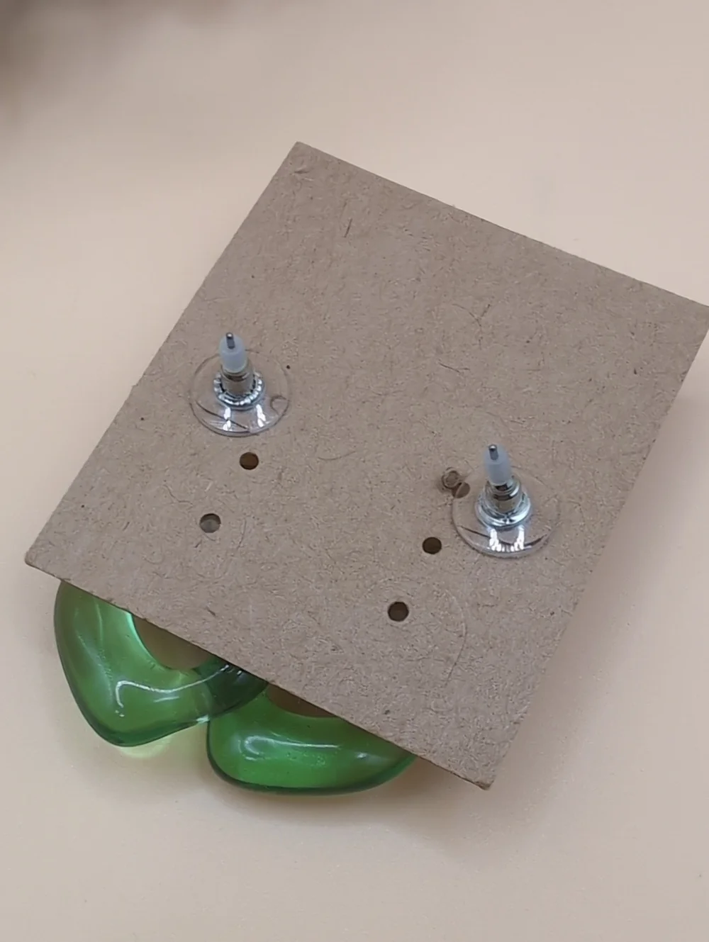 Plunder lightweight resin